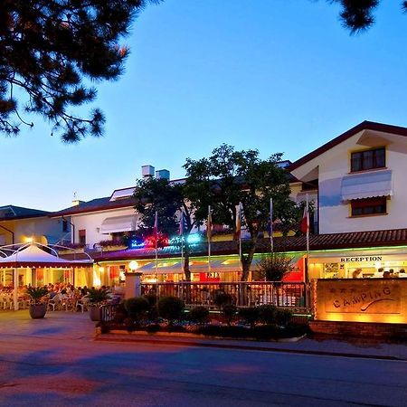 Camping Parco Capraro Lido di Jesolo Exteriör bild