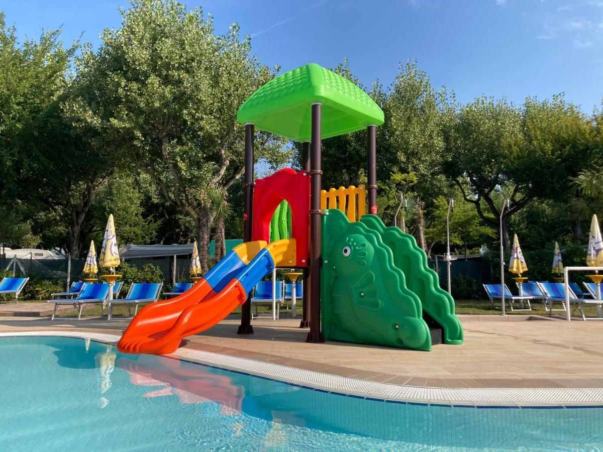 Camping Parco Capraro Lido di Jesolo Exteriör bild