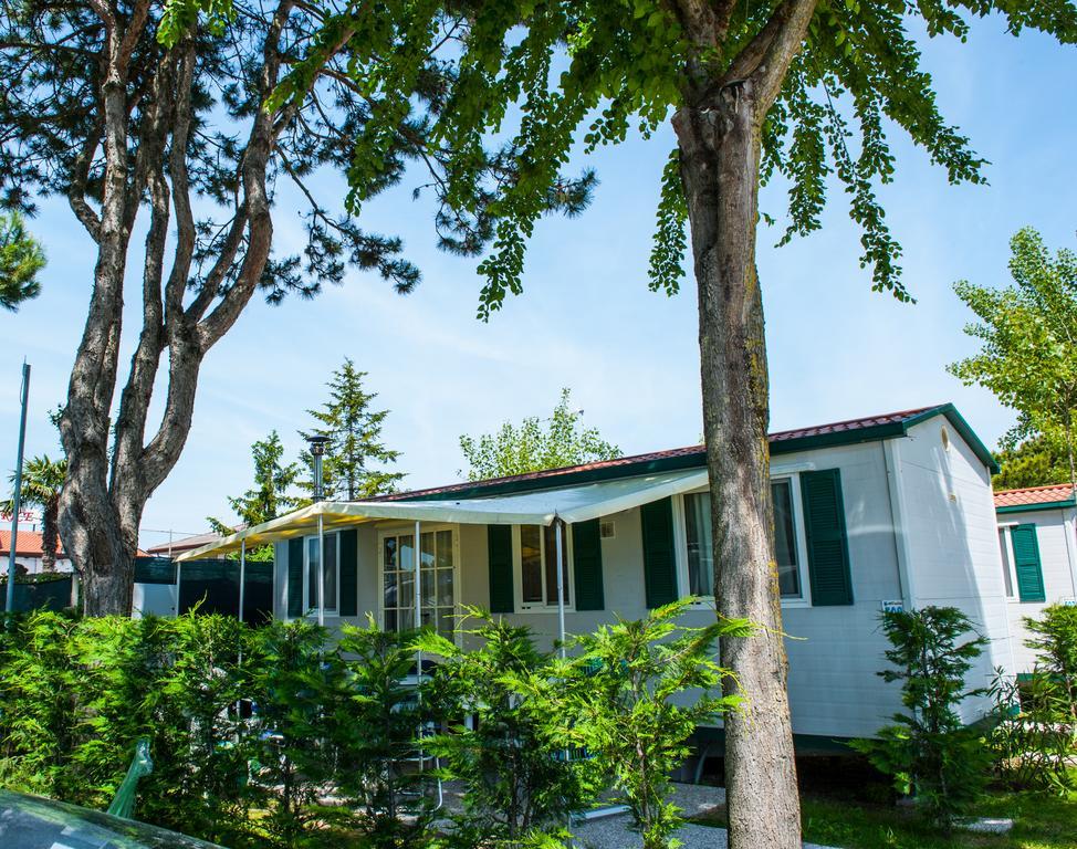 Camping Parco Capraro Lido di Jesolo Exteriör bild
